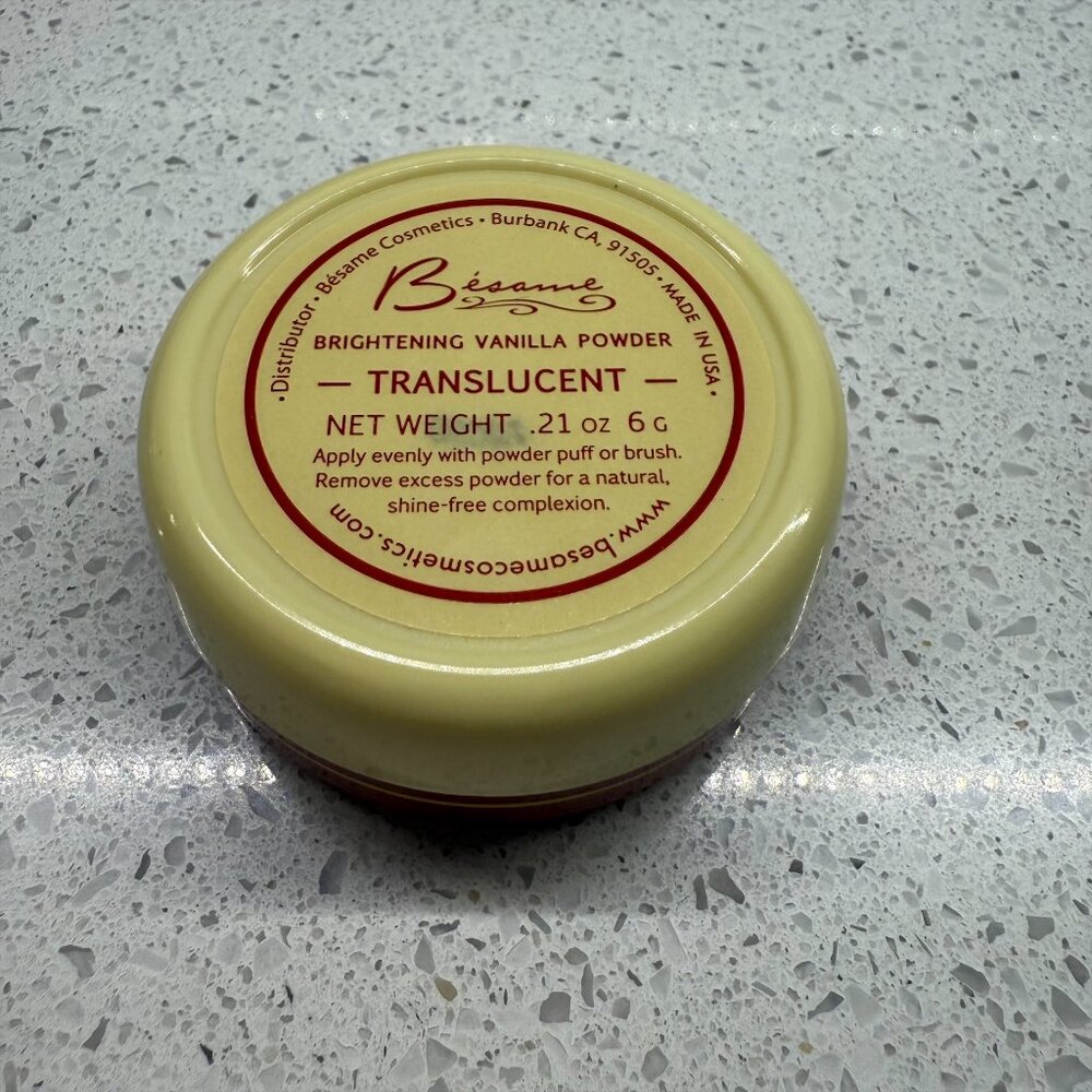 Besame Cosmetics Brightening Vanilla Face Powder - Picture 4 of 8